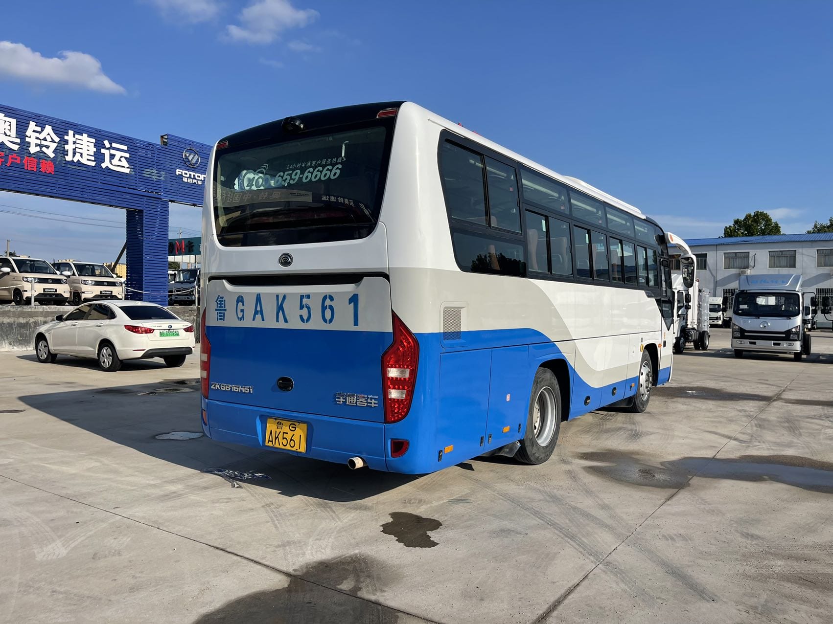 8м 30-местный Yutong 6816 Сделано в 2017 с двигателем Yuchai б/у туристический автобус