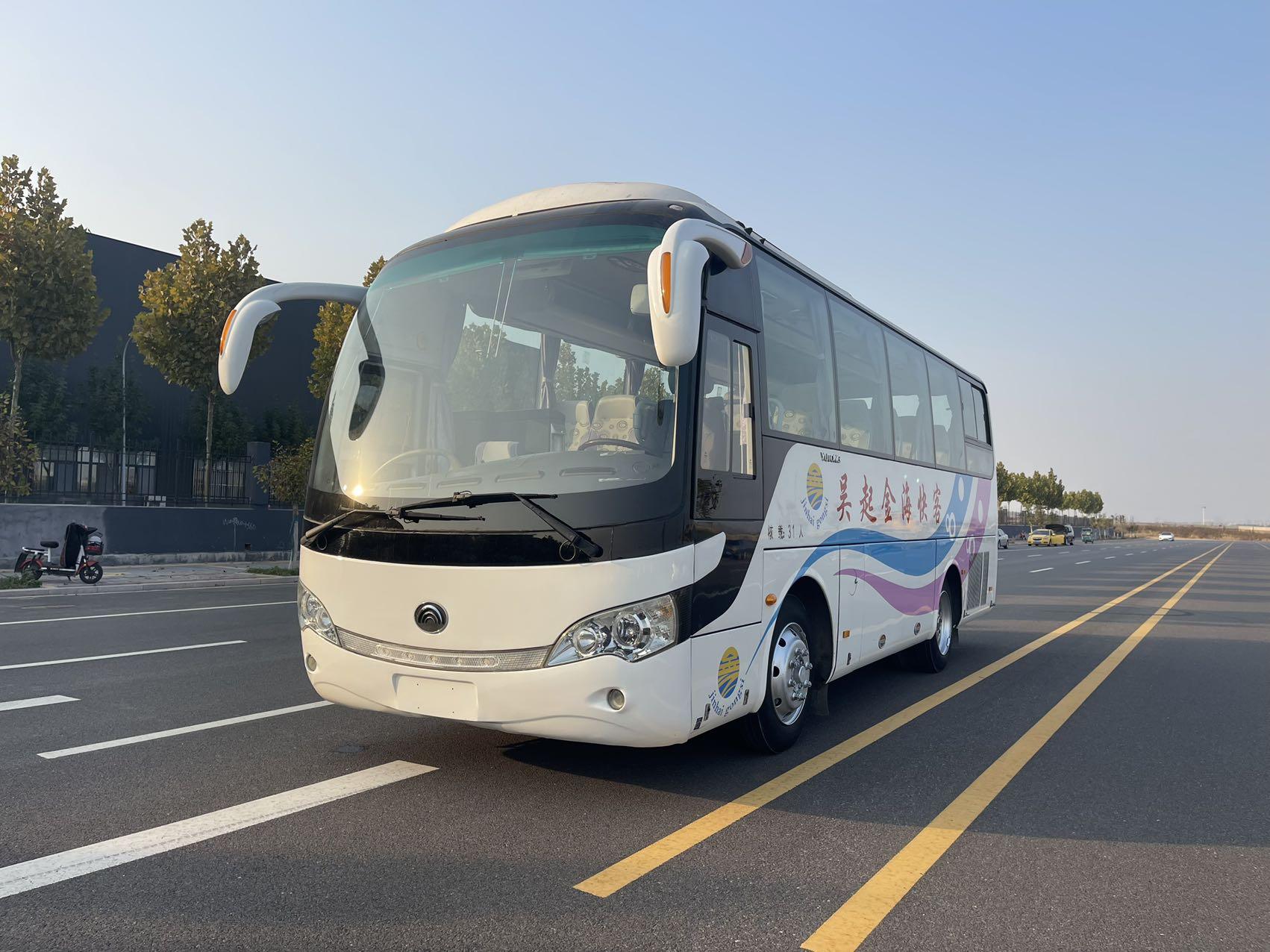 2013 8m yutong 31 seats used coach bus with airbag chassis and Euro 4 emission