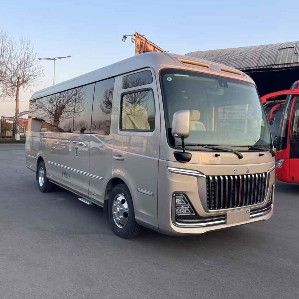 2025 17-seater Hongqi VIP Business Coach Bus