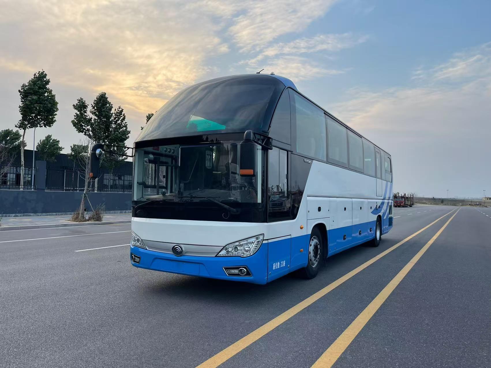 Luxury City Bus 33 seats with WC