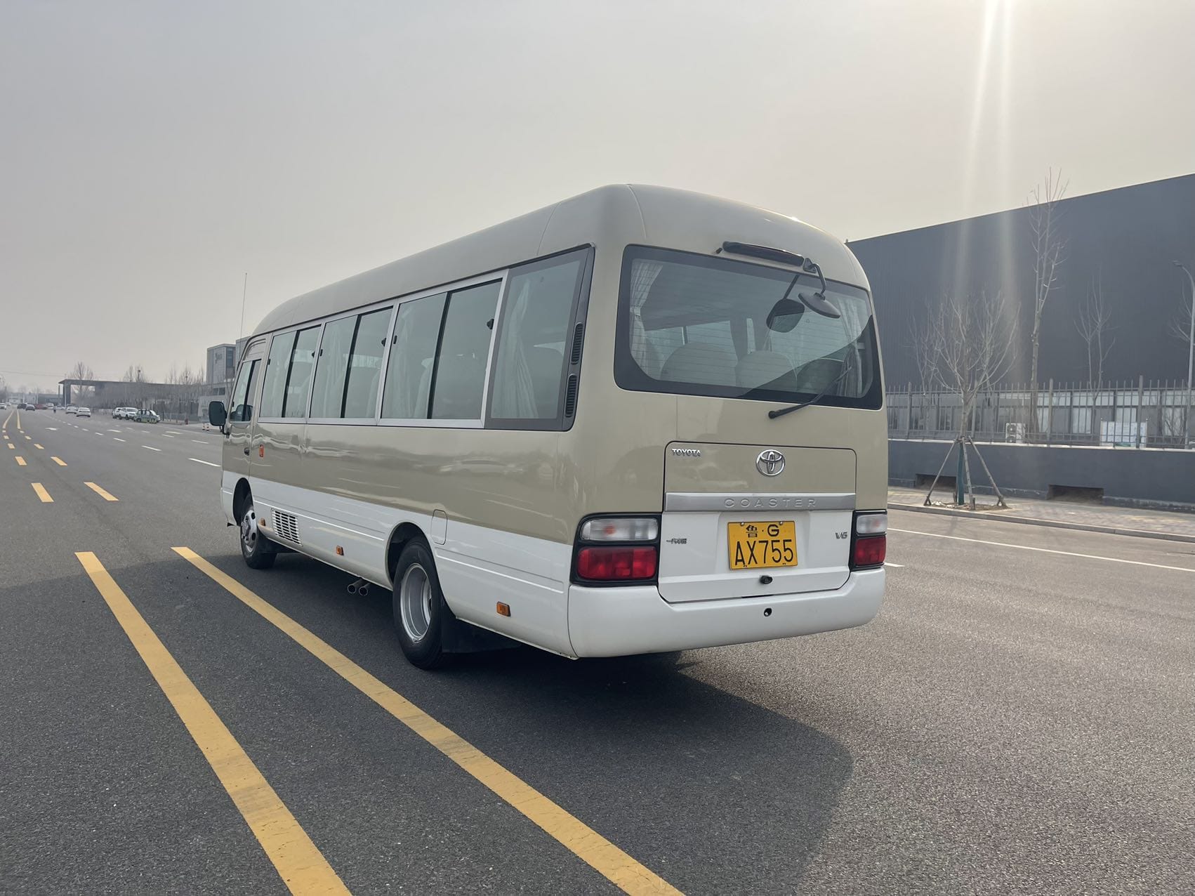 20 seats toyota coaster vip bus