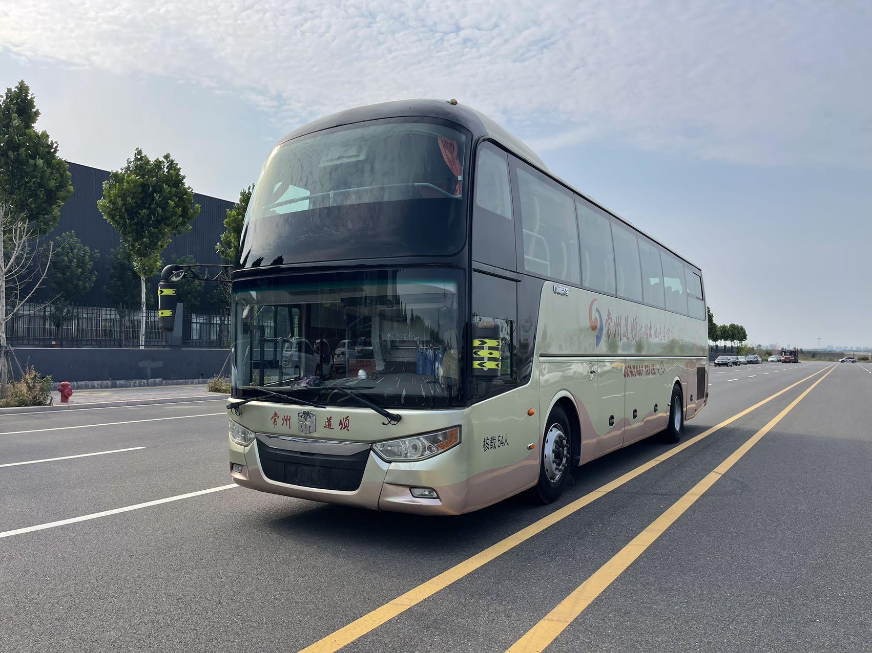 11.4m Zhongtong 54-seater city bus for tourism