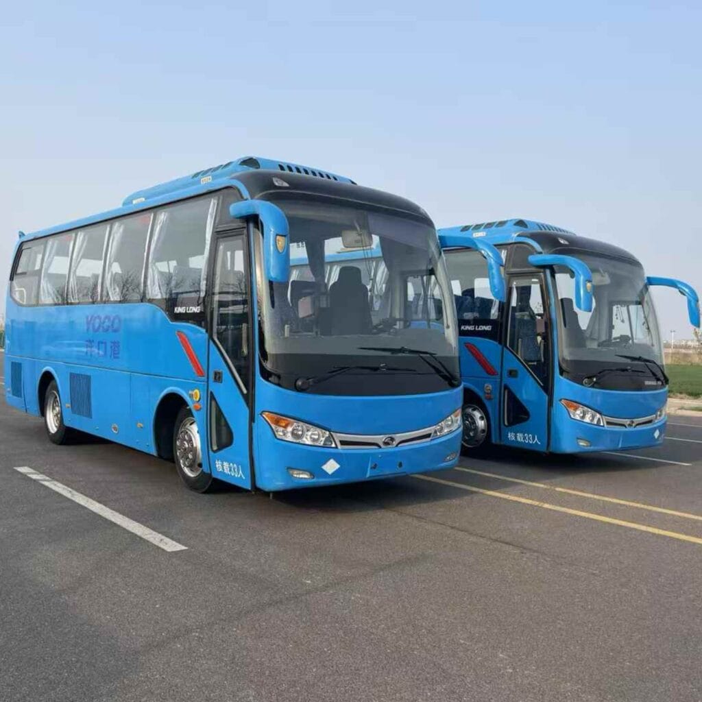 2013 Used 33 Seats Kinglong 6802 LNG Coach Bus